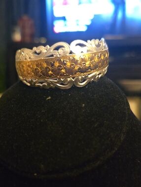 Montana Silversmiths Two-Tone Floral Scroll Cuff in Gold and Silver